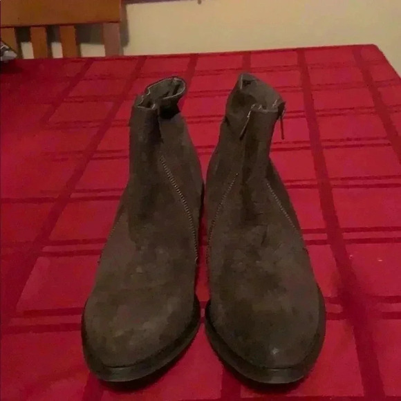 Free People women’s ankle suede boots. - Picture 1 of 5